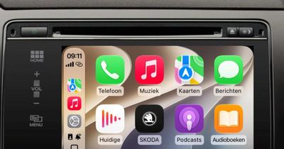 CarPlay trên iOS 27 lần đầu hỗ trợ xem video trực tiếp trên màn hình xe