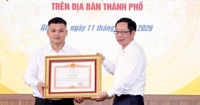 Dũng cảm cứu người, nam thanh niên Hải Phòng được Thủ tướng tặng Bằng khen