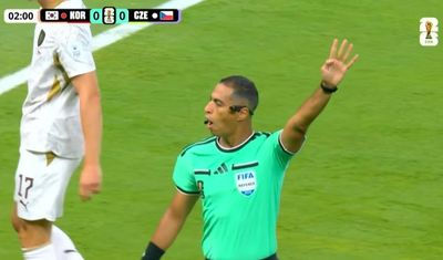 Hình ảnh chưa từng có ở World Cup