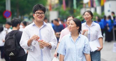 Thi tốt nghiệp THPT môn tự chọn, cập nhật giải đề nhanh nhất