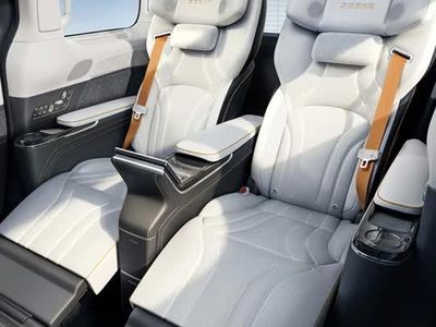 Xe MPV 4 chỗ siêu sang, công suất 789 mã lực, giá gần 3,9 tỷ đồng, cạnh tranh với Lexus LM