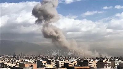 Đàm phán Mỹ - Iran giữa các cuộc tấn công qua lại