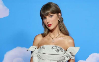 Taylor Swift tái sử dụng vòng cổ kim cương mang ý nghĩa đặc biệt
