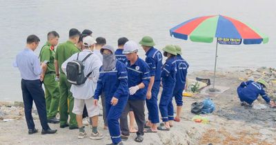 Danh tính người đàn ông nhảy cầu Bãi Cháy tự tử: Camera an ninh ghi lại điều gì?