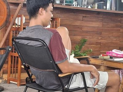 Xử phạt hút thuốc lá nơi công cộng, ai là người phạt?