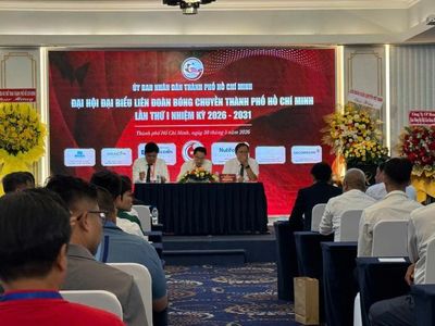 Bóng chuyền TPHCM trăn trở mục tiêu ngày trở lại