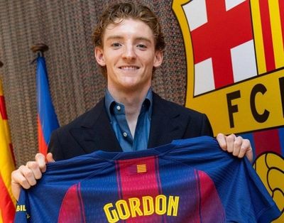 CHÍNH THỨC: Barca chiêu mộ Anthony Gordon với giá hơn 80 triệu euro; Mourinho tái hợp Real Madrid