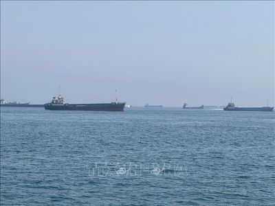 IRGC tiết lộ số tàu thuyền di chuyển an toàn qua eo biển Hormuz