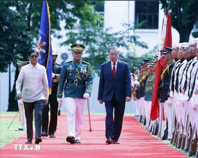 Philippines bắn 21 loạt đại bác chào mừng chuyến thăm của Tổng Bí thư, Chủ tịch nước Tô Lâm