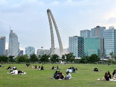 TPHCM ấm áp, thân thương: Sức sống mới trên bán đảo Thủ Thiêm