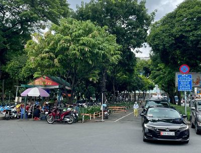 TP.HCM triển khai bãi đỗ xe cao tầng tại các bến xe buýt