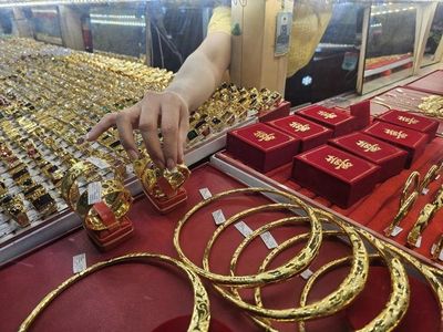 'Cởi trói' vàng trang sức