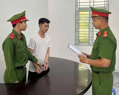 Nuôi ong tay áo!
