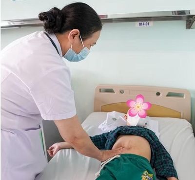 Lần đầu ghép tế bào gốc đồng loài cứu trẻ mắc u lympho nguy hiểm