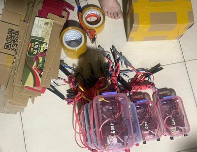 Phát hiện cơ sở livestream bán công cụ kích điện đánh bắt thủy sản, thu giữ hơn 210 bộ kích điện