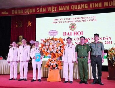 Đồng chí Đặng Văn Thắng được bầu giữ chức Chủ tịch Hội cựu Công an nhân dân phường Phú Lương