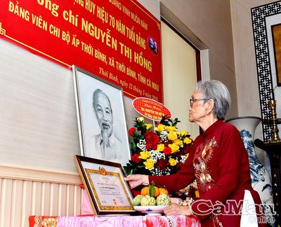 Khẳng định vai trò 'Cây cao bóng cả'