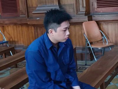 TPHCM: Lãnh 14 năm tù xuất phát từ chuyện đi vệ sinh qua nhà hàng xóm