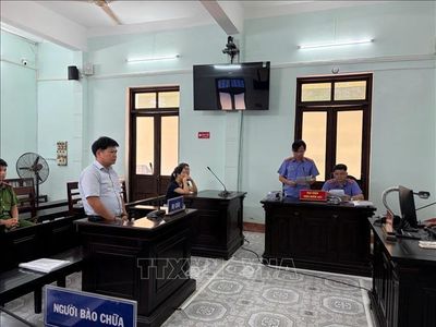 Miễn hình phạt nguyên Kế toán trưởng CDC Huế trong vụ mua sắm kit xét nghiệm Việt Á