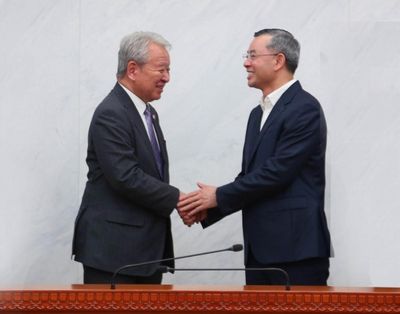 Bộ trưởng Bộ Tài chính Ngô Văn Tuấn tiếp Chủ tịch JICA Tanaka Akihiko