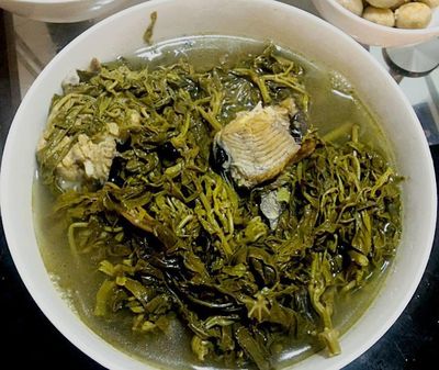 Lá sắn - nguyên liệu ẩm thực dân dã, giàu dinh dưỡng và lưu ý quan trọng khi chế biến