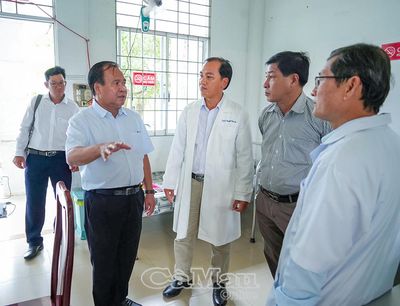 Lãnh đạo tỉnh kiểm tra cơ sở y tế, giáo dục tại 2 xã Đầm Dơi và Thanh Tùng