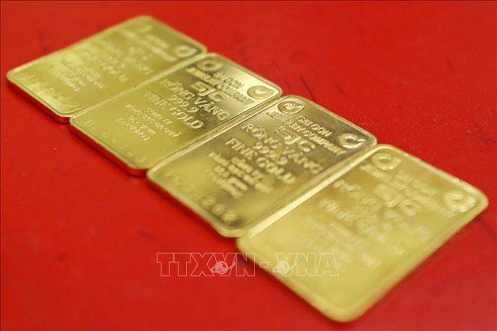 Giá vàng miếng sáng 6/12 giảm 700.000 đồng/lượng