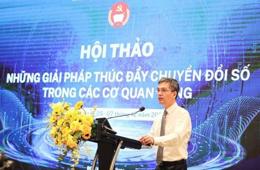 Tin nổi bật ngày 7/12: Đẩy mạnh chuyển đổi số cơ quan Đảng; Đoàn Việt Nam bắt đầu hành trình tại SEA Games 33