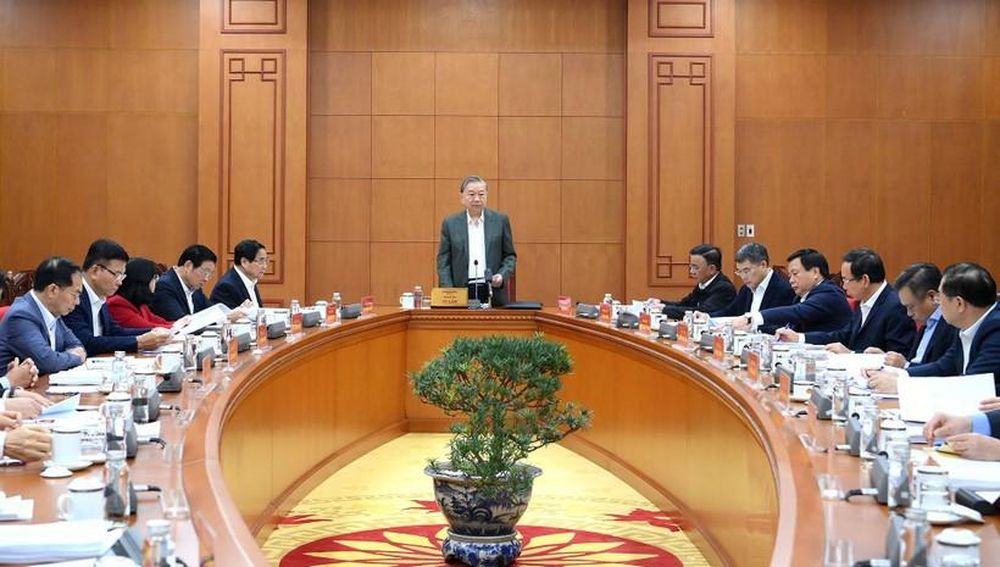 Tin nổi bật ngày 9/12: Tổng Bí thư Tô Lâm làm việc với Thường trực các Tiểu ban Đại hội XIV của Đảng; khai mạc SEA Games 33