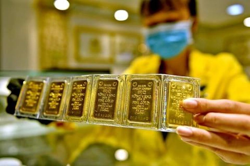 Giá vàng hôm nay (18/12): Vàng nhẫn bứt tốc, người mua đối mặt mức giá chưa từng thấy