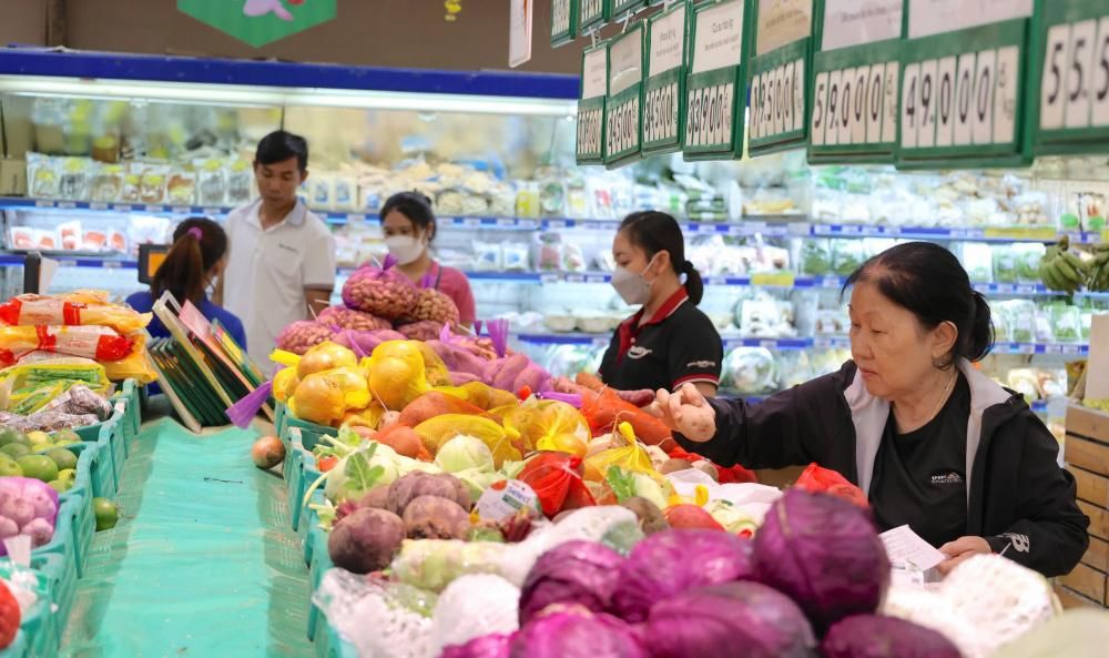 Chỉ số giá tiêu dùng (CPI) năm 2025 tăng 3,31%, đạt mục tiêu Quốc hội đề ra