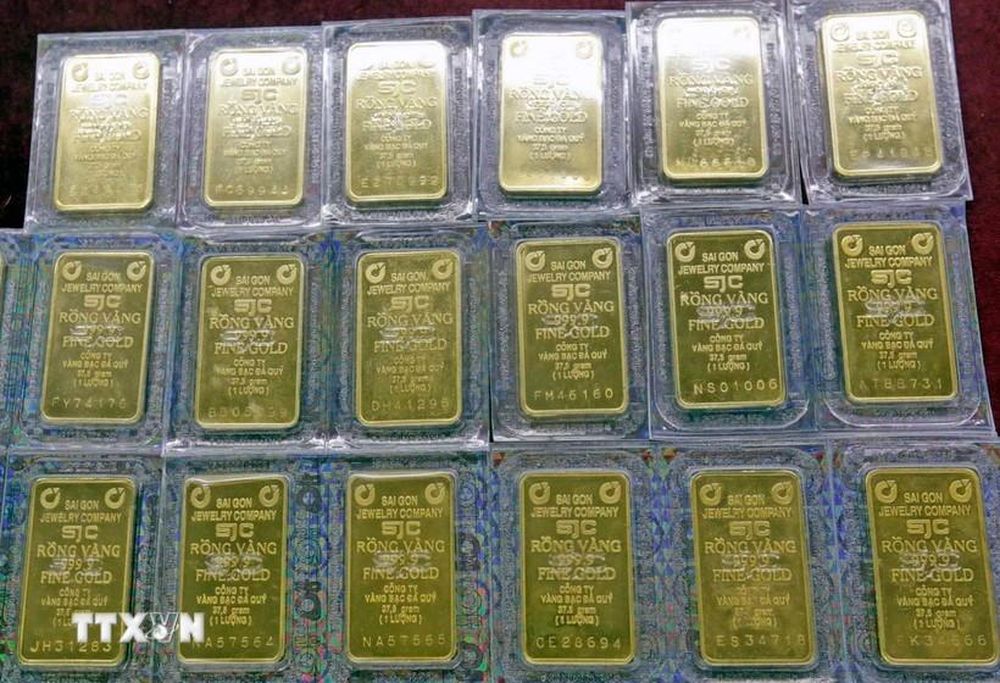 Giá vàng cùng đi lên, thương hiệu SJC tiến sát mốc 159 triệu đồng mỗi lượng