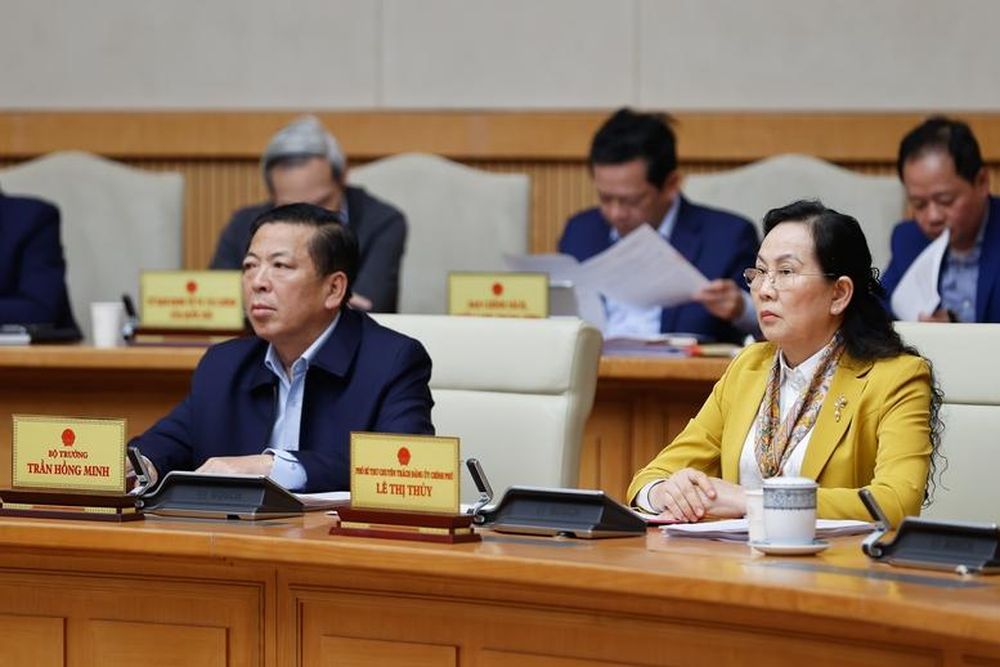 Thủ tướng: Nỗ lực ngay từ ngày đầu, tháng đầu, quý đầu để tăng trưởng 2 con số