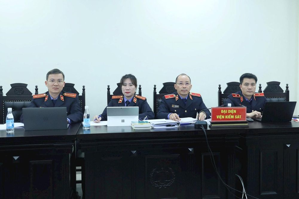 VKS đề nghị mức án 12 - 13 năm tù với 'bà trùm' đường dây buôn lậu hơn nửa tấn vàng