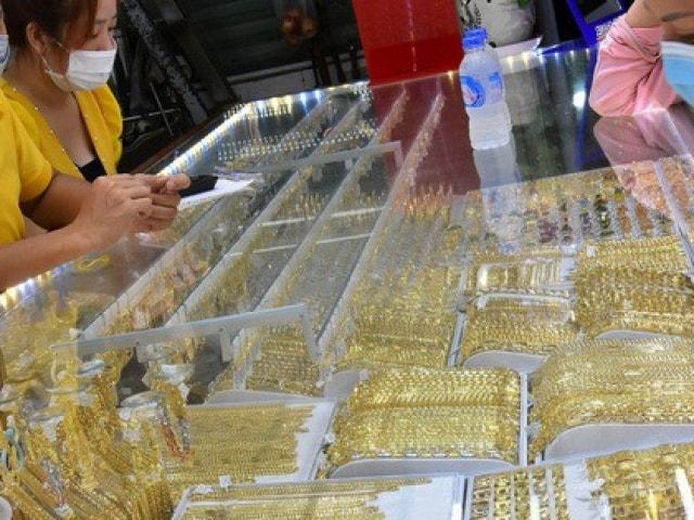 Giá vàng hôm nay 05/02/2026 cập nhật sáng sớm: Giá vàng đồng loạt giảm 1,3–1,4 triệu, riêng PNJ giảm 1,3 triệu