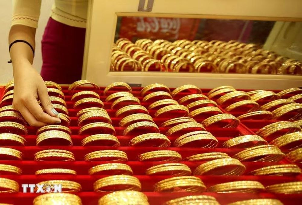 Giá vàng tại châu Á đi ngang sau cú giảm sâu