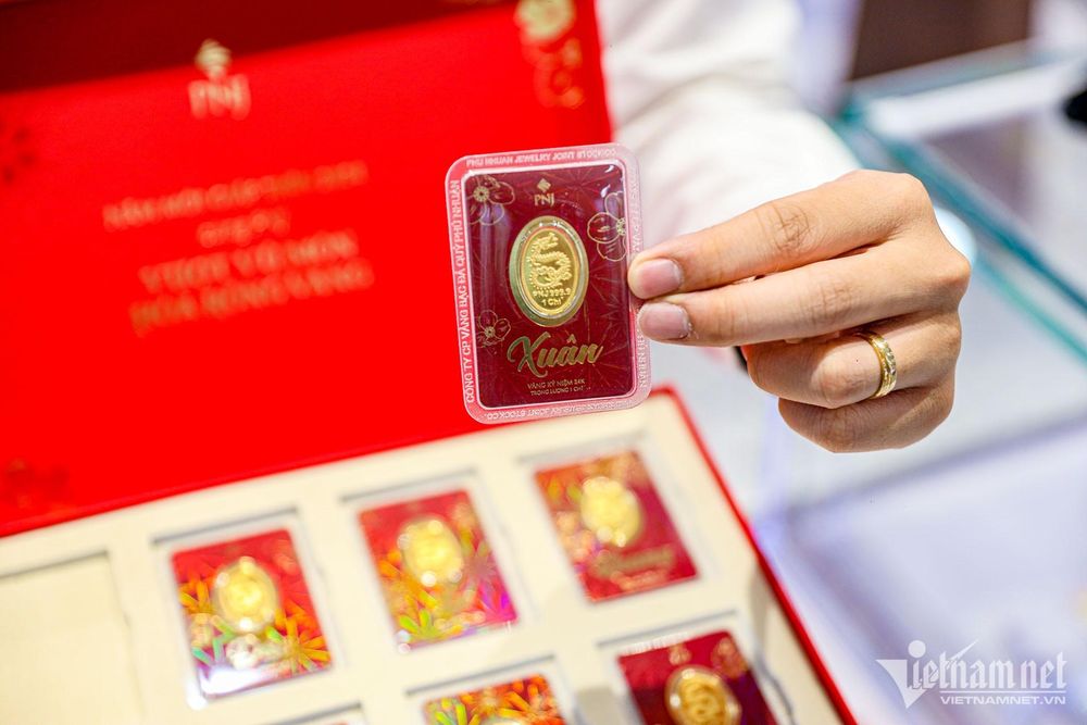 Giá vàng hôm nay 4/9/2026 tăng mạnh, SJC có đảo chiều bứt phá?