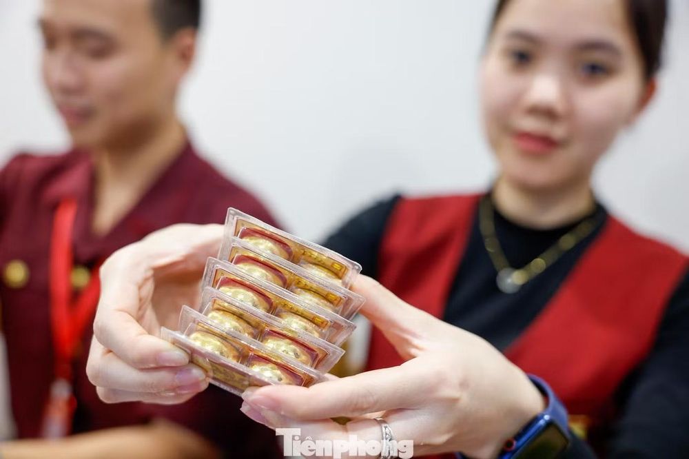 Giá vàng hôm nay (5/9): Quay đầu giảm mạnh