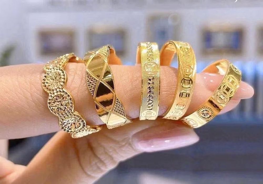 Giá vàng ngày 10/9: Bảng giá tại các công ty vàng bạc đá quý
