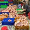 TP.HCM: Bắt quả tang cơ sở giết mổ gà trái phép, tiêu hủy gần 1 tấn gà