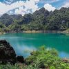 Hồ Mắt Ngọc - 'viên ngọc xanh' giữa núi rừng Phú Thọ