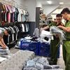 Tạm giữ 1.820 sản phẩm hàng hóa có dấu hiệu xâm phạm quyền sở hữu công nghiệp ở Đắk Lắk