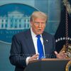 Tổng thống Trump đưa ra tối hậu thư sau khi Iran tuyên bố đóng eo biển Hormuz