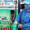 Giá xăng dầu đồng loạt giảm, xăng E10RON95-III xuống còn 19.916 đồng