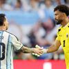 Thủ môn Cape Verde nhận hợp đồng trong mơ thi đấu cùng Messi