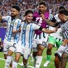 Alvarez lập siêu phẩm, đưa Argentina vào bán kết World Cup