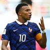 Mbappe phá kỷ lục vĩ đại của Messi