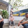 Chuẩn bị hương đèn khấn tìm con trôi giữa biển, người cha 'đứng tim' khi nghe con từ cõi chết trở về