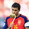 Barcelona đạt thỏa thuận mua Rodri từ Man City