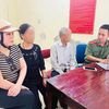 Chủ tiệm vàng tiết lộ lý do từ chối mua 5 chỉ vàng, đưa vợ chồng cụ ông đến công an